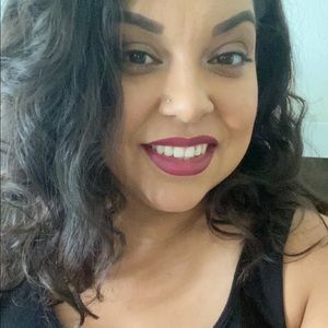 Meet your Posher, Sabrina